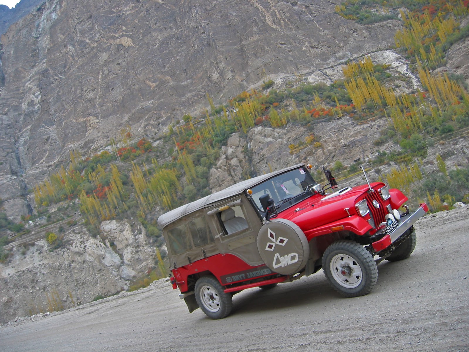 jeep safari in pakistan