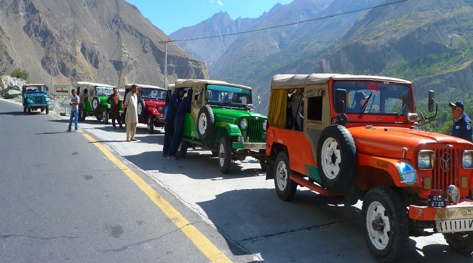 jeep safari tour pakistan