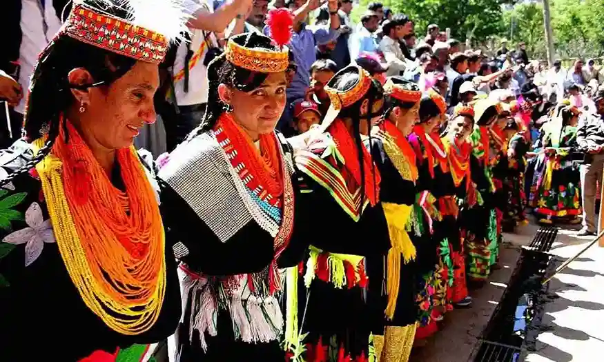 ladies performance in uchal festival
